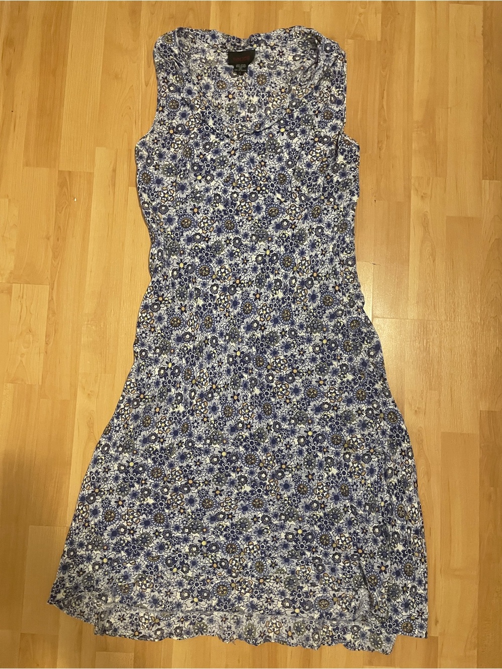 Vintage Y2K ruffle hem floral paisley dress